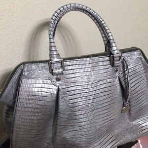 Chic Brahmin Leather Silver Textured Satchel Bag